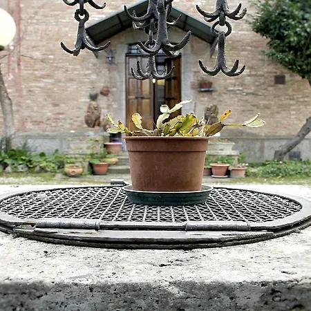 Paola 3* Siena